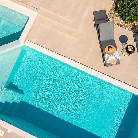 Harmony - Luxury Family Oasis In Nature Villa Lecevica