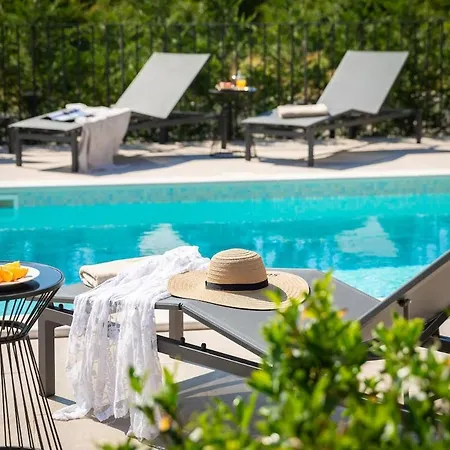 Villa Harmony - Luxury Family Oasis In Nature
