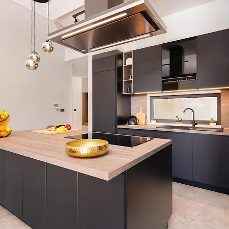 Harmony - Luxury Family Oasis In Nature Lecevica